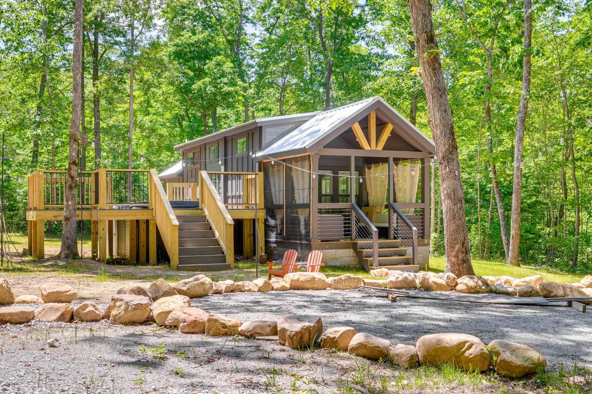 Monteagle Cabin With Swim Spa, Sauna And Fire Pit! Exteriér fotografie