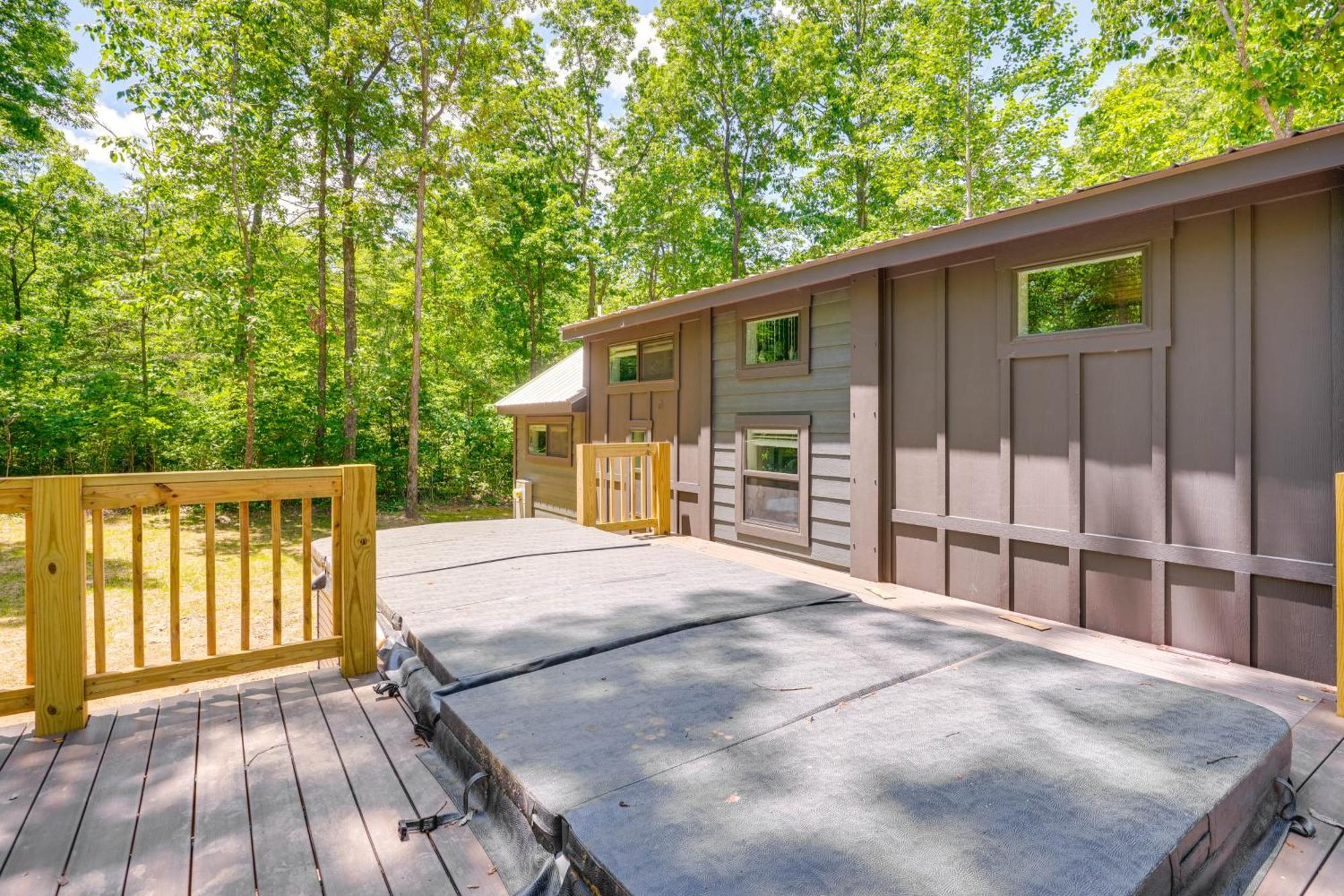 Monteagle Cabin With Swim Spa, Sauna And Fire Pit! Exteriér fotografie