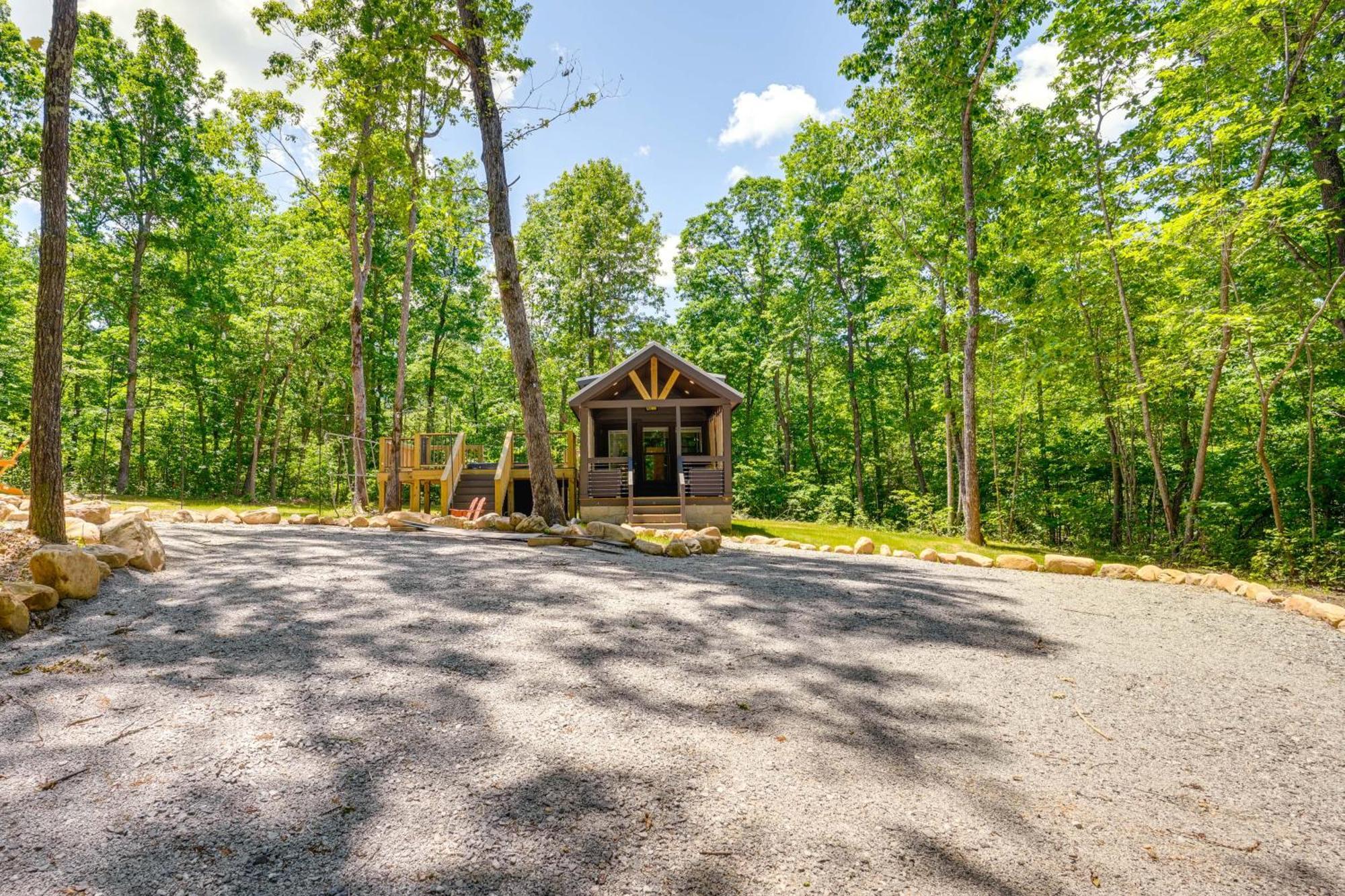 Monteagle Cabin With Swim Spa, Sauna And Fire Pit! Exteriér fotografie